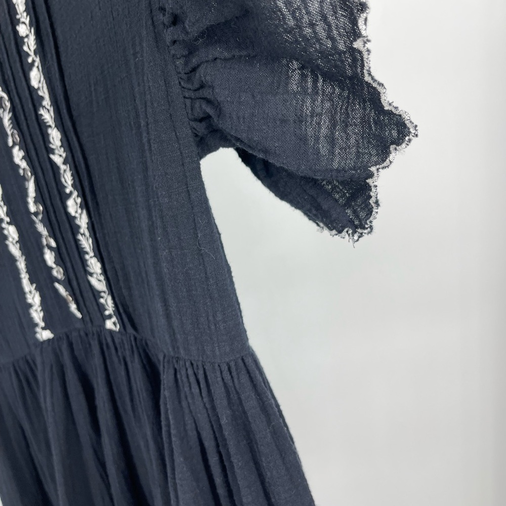 ✨ Free People Santiago Black Embroidered Gauzy Peasant Dress Pockets S Blogger - Picture 13 of 13